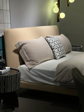 Load image into Gallery viewer, MODERN MINIMALIST ADVANCED BED SET VX3-2333-1 BED