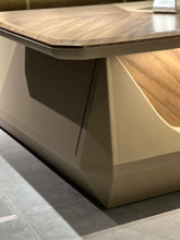 Load image into Gallery viewer, CM-001 PRESIDENT DESK