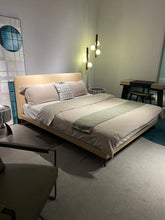Load image into Gallery viewer, MODERN MINIMALIST ADVANCED BED SET VX3-2333-1 BED
