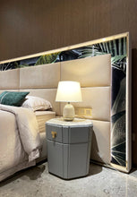 Load image into Gallery viewer, WH312B10B BED
